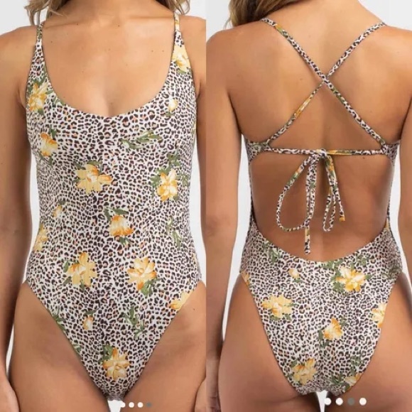 Hurley Jungle Cat One Piece Swimsuit - Picture 4 of 8